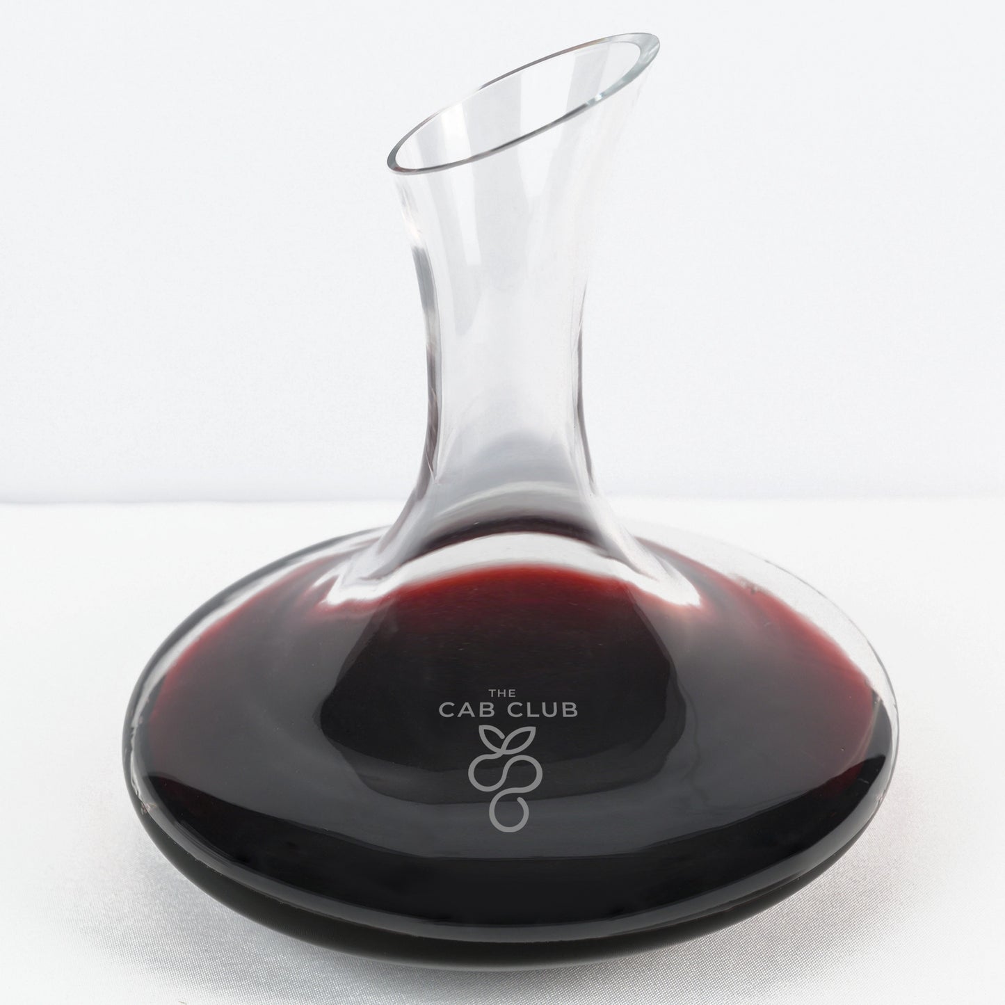 wine-decanter-full